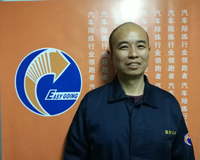 西安汽車陪練,輕松上路汽車陪練,西安陪練公司,西安輕松上路汽車陪練公司